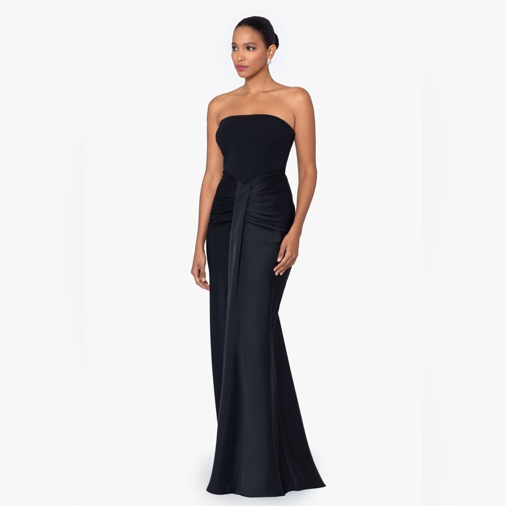 Betsy & Adam
NWT w/ fixable flaw
"JESS" LONG SCUBA CREPE AND SATIN Gown Dress